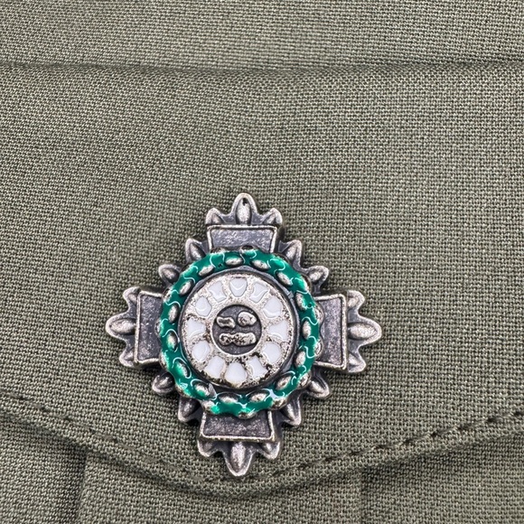 The Extreme collection military Green
Black fur jacket size 38 Unique. - Picture 5 of 17